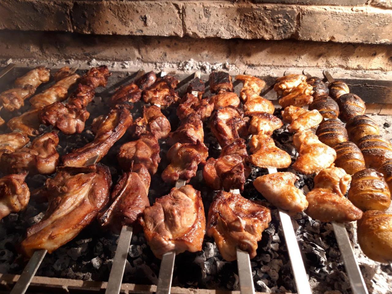 Kirch Hotel & Restaurant Goris Exterior foto