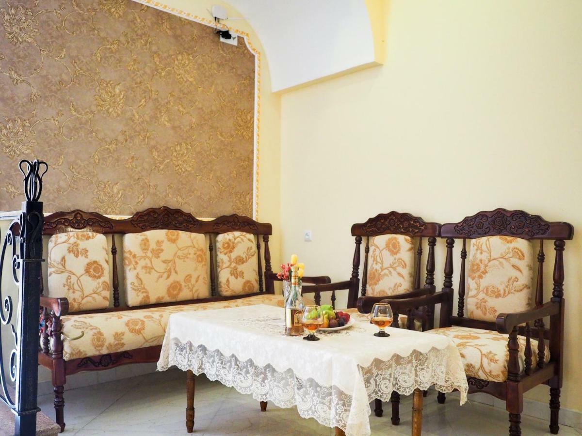 Kirch Hotel & Restaurant Goris Exterior foto