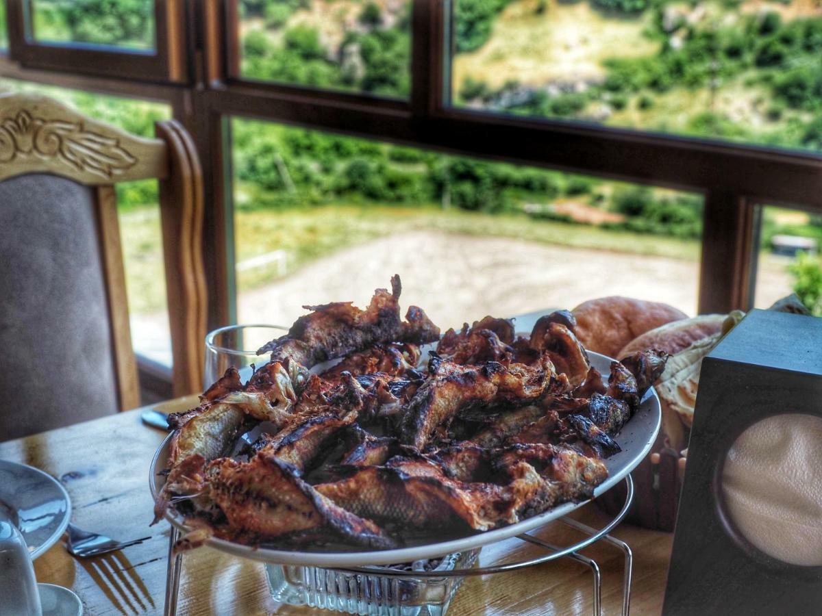 Kirch Hotel & Restaurant Goris Exterior foto